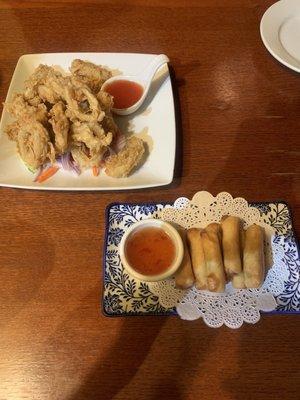 Fried calamari & crab rangoons