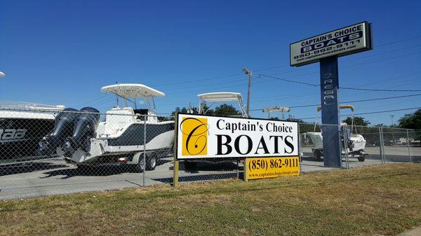 Front Lot - Boats for Sale