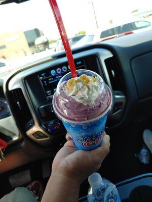 Huckleberry cheesecake shake