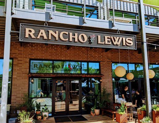 Rancho Lewis