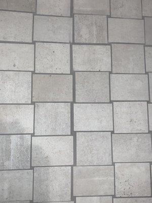 Inconsistent grout joints