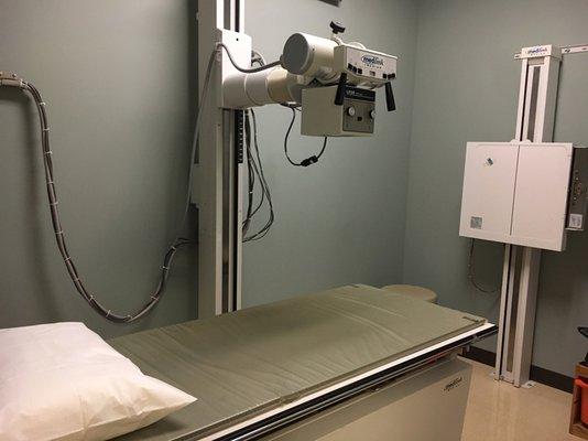 AFC Urgent Care Lake Oswego On-site X-ray Room.