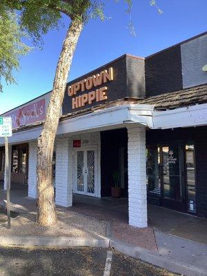 Street view of Uptown Hippie.