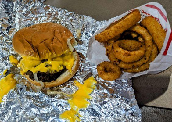 Triple patty cheddar style with onion rings