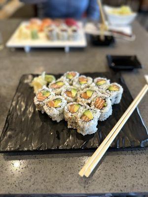 Salmon avocado roll