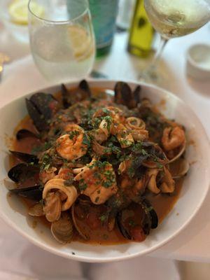 Tagliatelle Nere alla Pescatore