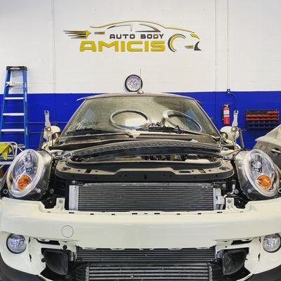 Amicis Auto Body