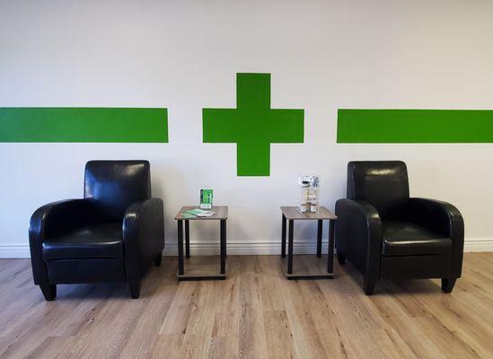 Marijuana Doctor Lehigh Acres clinic patient waiting area