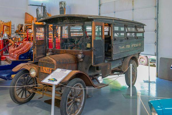 1919 Ford Model T School Bus