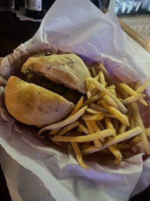 Cheeseburger & Fries