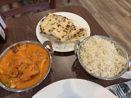 Lemon butter chicken with garlic naan