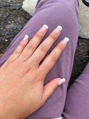 Full set French tip acrylic nails