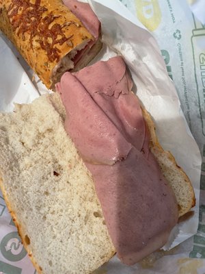 This is supposed to be a cold cut combo