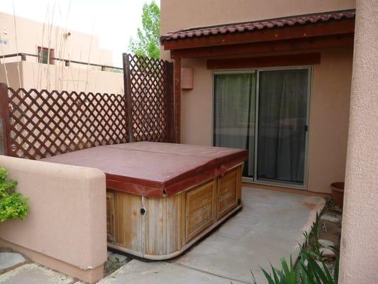 Private hot tub