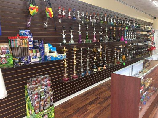 A great selection of Hookahs.