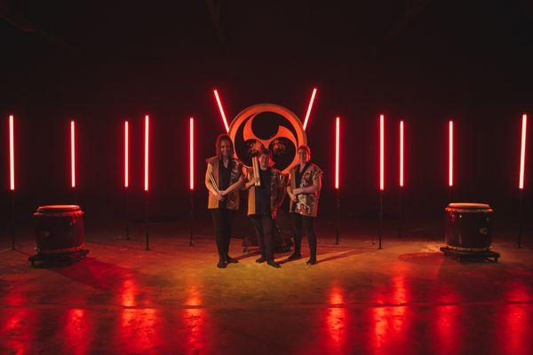 Taiko Drummers - Dramatic Lighting Setup