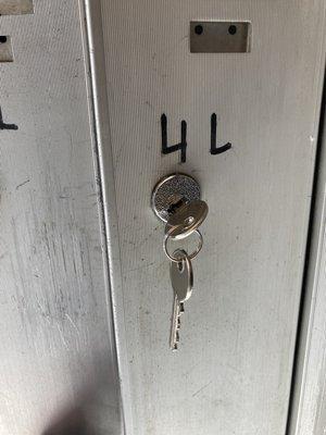 Mailbox lock change