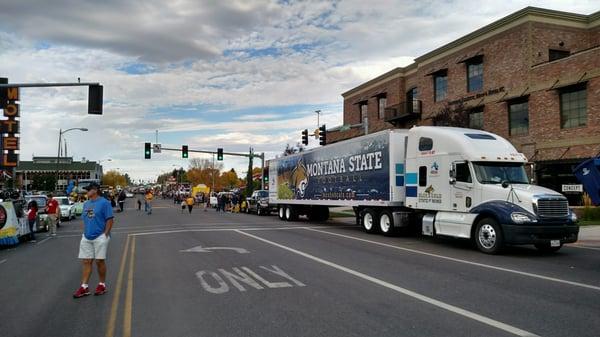 Fun times during the MSU parade! Proud to be the Official Movers of the Bobcats!