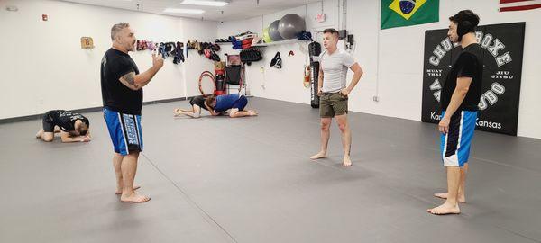 No Gi Jiiu Jitsu with 3rd Degree Black Belt Professor Claudio Mattos!