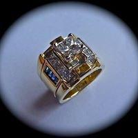 Custom diamond sapphire ring in 14K