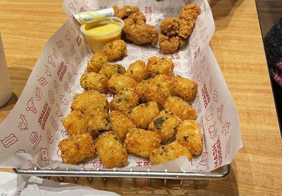 7-18-2022 Chicken strips with tater tots  (garlic and rosemary seasoning)