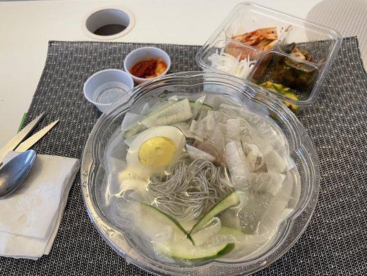 San Soo Mool Naeng Myun -  Vermicelli noodle in cold beef broth