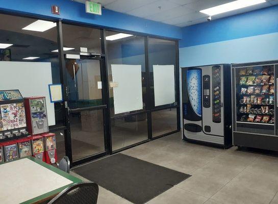 Vending machines and toy/gum dispensers