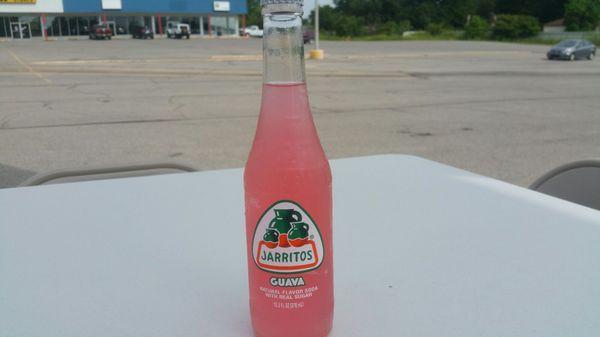 This guava jarrito is so good!