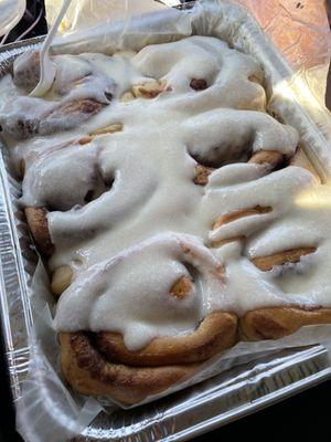 6 pack Original Cinnamon Rolls