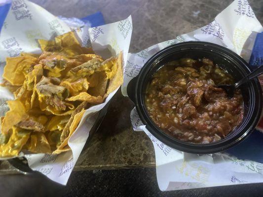 Nacho glory with chicken & Gumbo