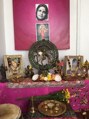 Om Sri Adi Para Shaktiye Namaha!!!