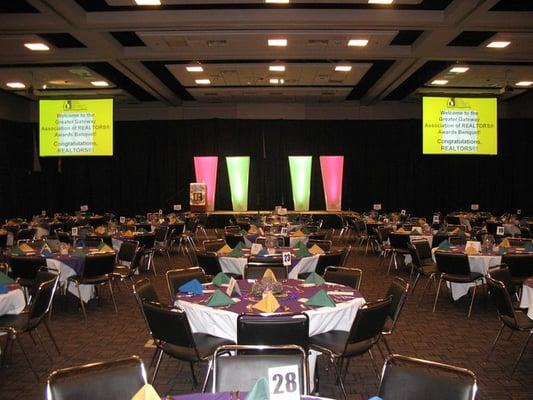 Gateway Center's in-house AV company, AVSC, creates exciting stage design as well as top of the line audio visual equipment.