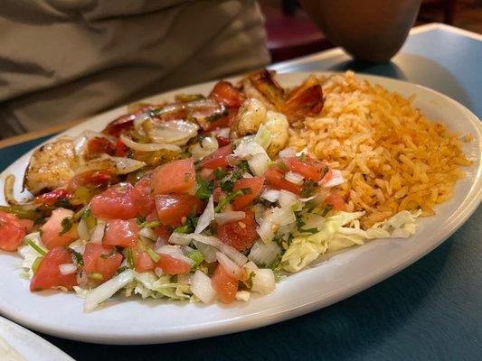 Shrimp fajitas