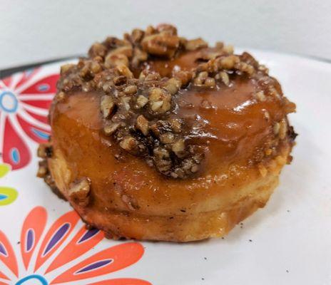 06/01/22 Sticky Sinn-a-Bun Cake Donut - Sticky Glaze, Pecans