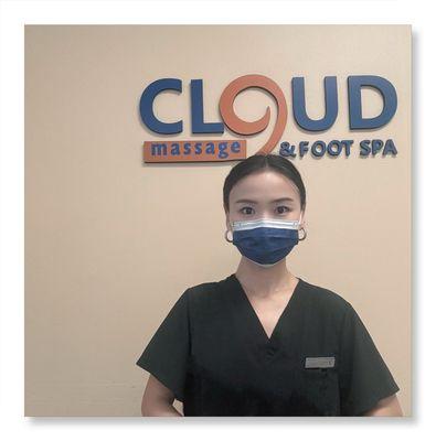 Cloud 9 Massage & Spa 
【Massage/Foot reflexology/Facials】
【Individuals/Couples/Groups】