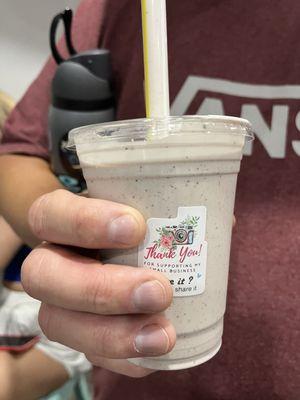 Cookies and cream shake