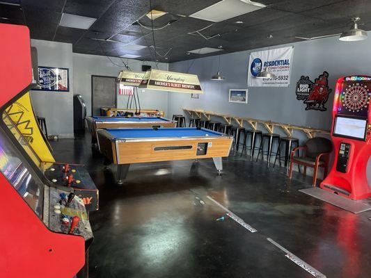 Stingrays Bar Grill and Arcade