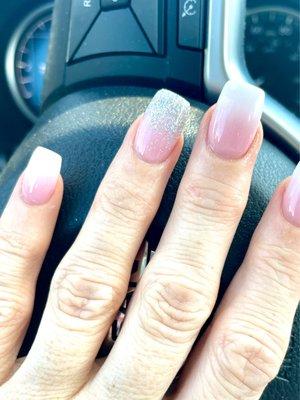 Pink ombré with a glitter accent nail