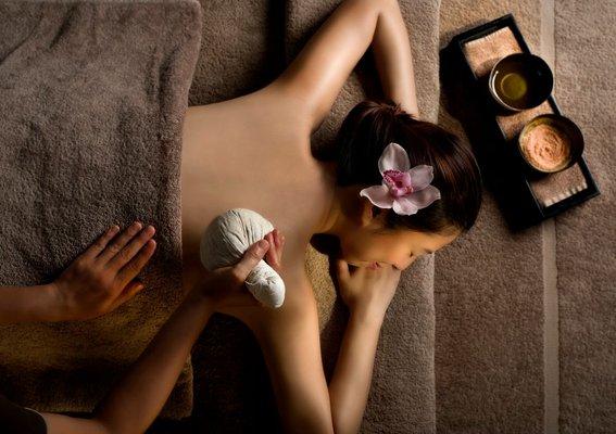 Relax and relieve stress, giving you a comfortable spa