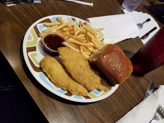 Chicken tenders with fries