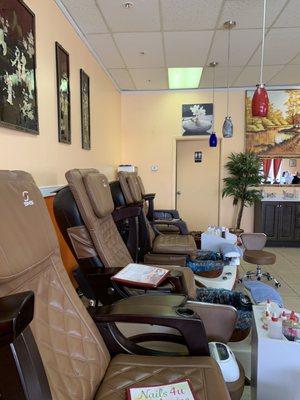 Pedicure chairs