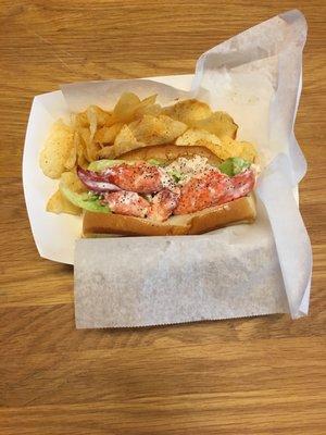 Lobster roll