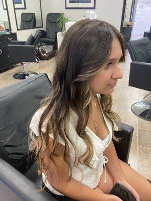 A little Balayage doesn't hurt!!!