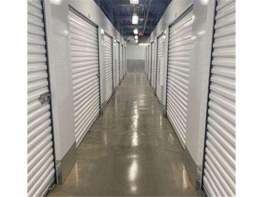 Interior Units - Life Storage at 3764 Jacobs Xing, Middleburg, FL 32068