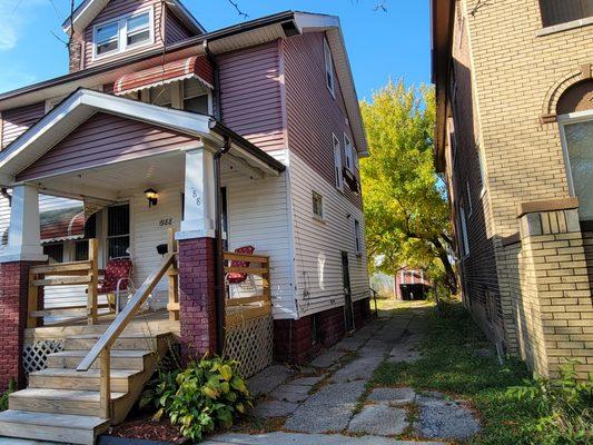 Single family home -  In Detroit Sold for $70,0000