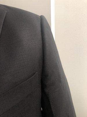 Suit sleeve