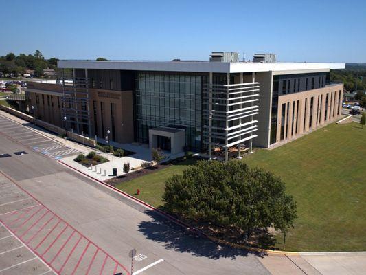 Commercial Building in Weatherford, Texas