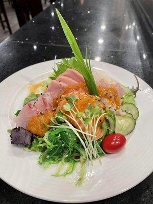 Sashimi Salad