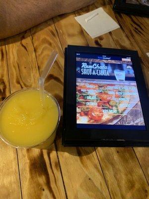 Frozen mango margarita