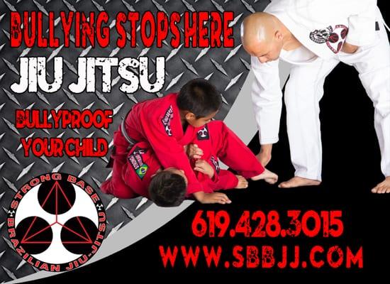 We offer jiu jitsu classes for boys and girls, teens, men and women of all ages, fitness and skill level.